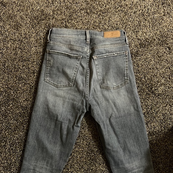 7  for all mankind skinny jeans. - Picture 2 of 2